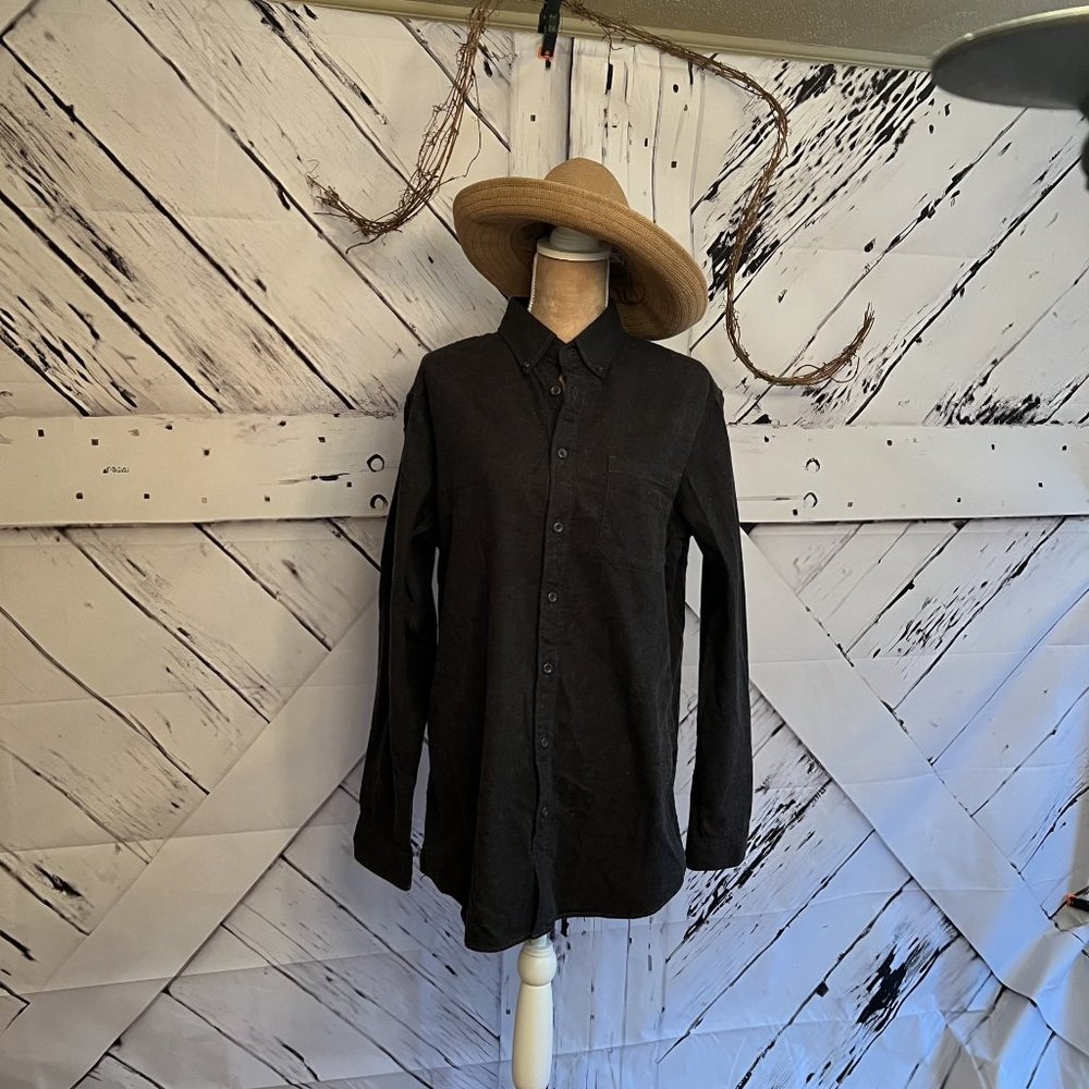 Eddie Bauer Men's Green Flannel Shirt, Med